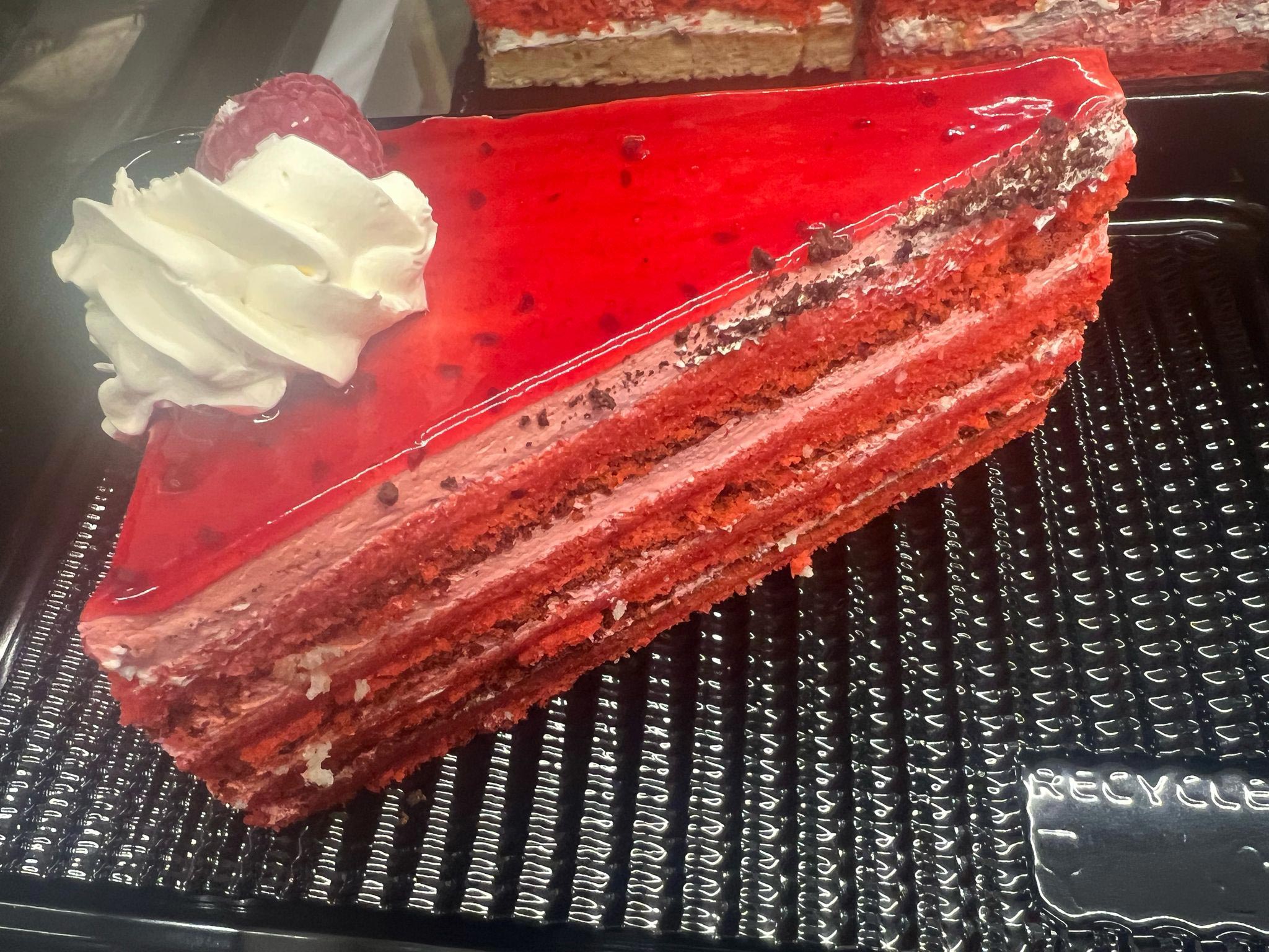 Delizia Gelateria St Andrews Red Velvet Cake